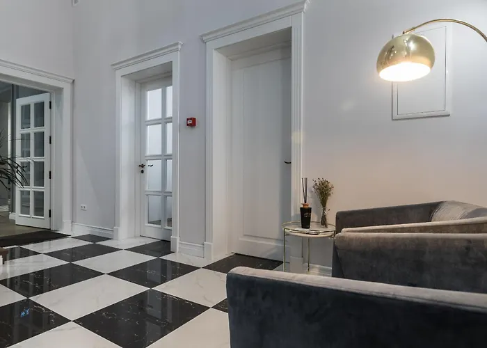 Komoda Παλάγκα